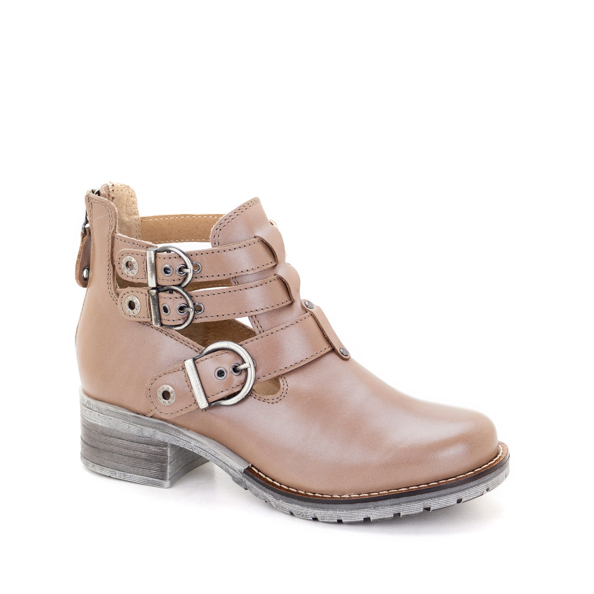 Kelsy Short Summer Pearl Leather Boot