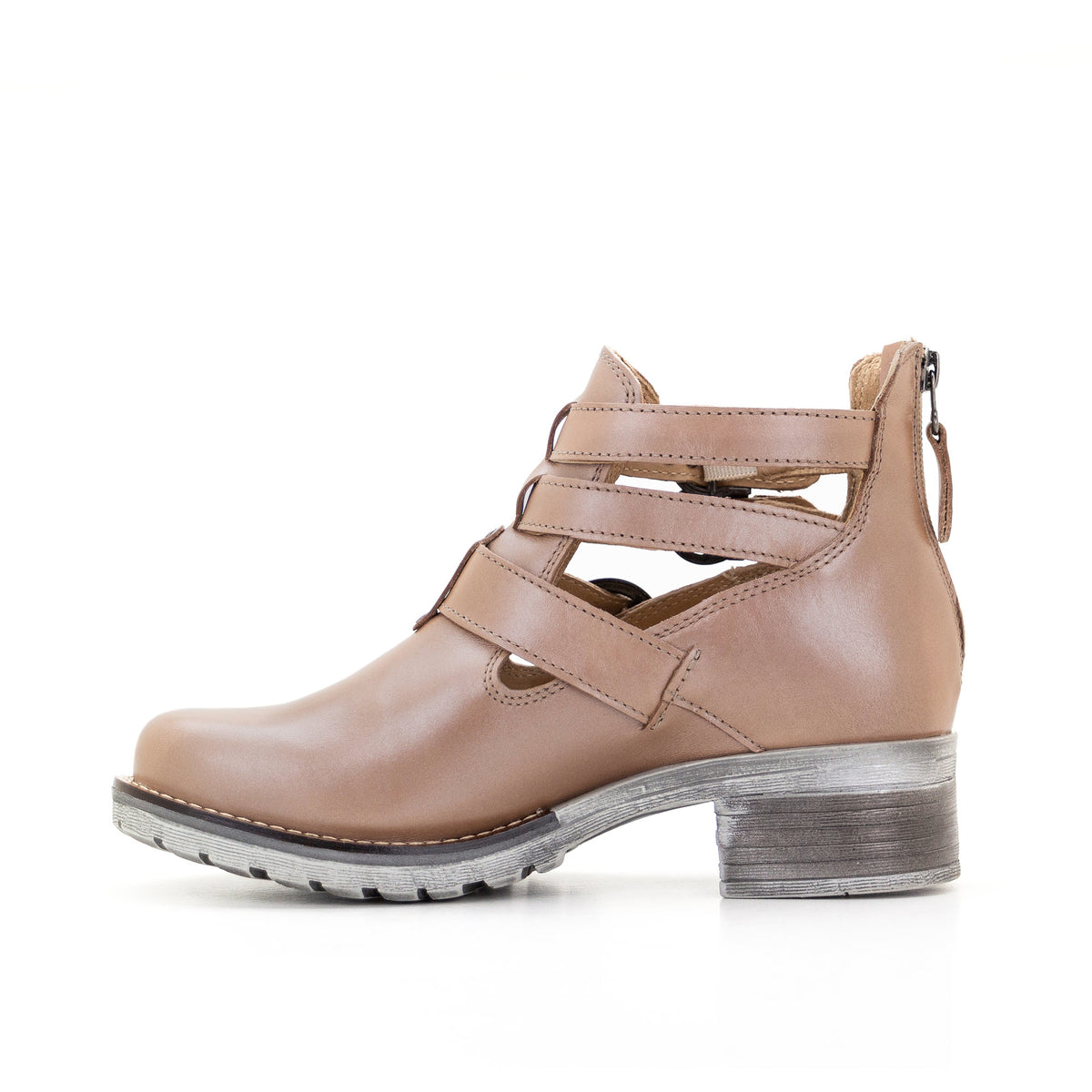Kelsy Short Summer Pearl Leather Boot
