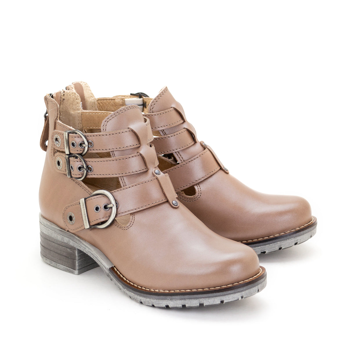 Kelsy Short Summer Pearl Leather Boot