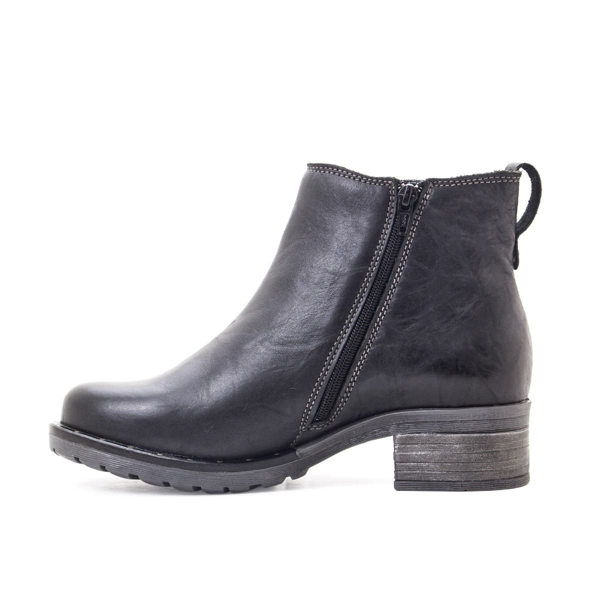 Kelyn Scrunched Leather Bootie