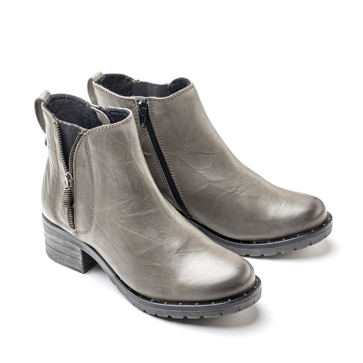 Kelyn Scrunched Leather Bootie