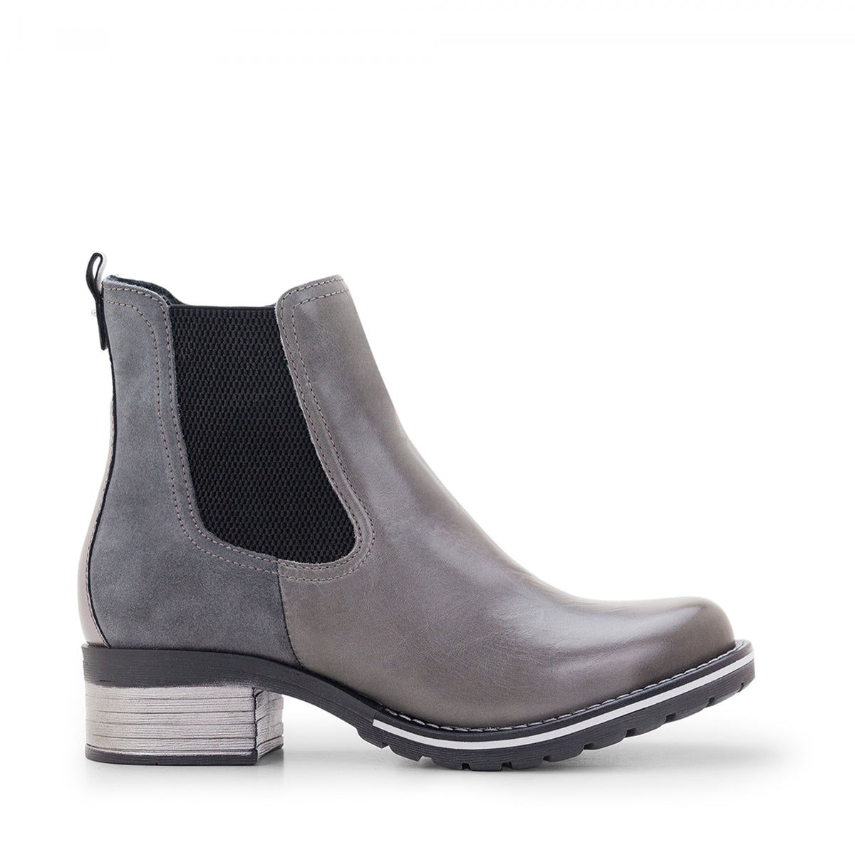 Kourtney Scrunched Leather Chelsea Boot