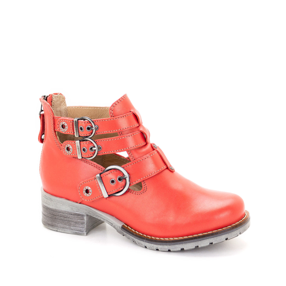 Kelsy Short Summer Pearl Leather Boot