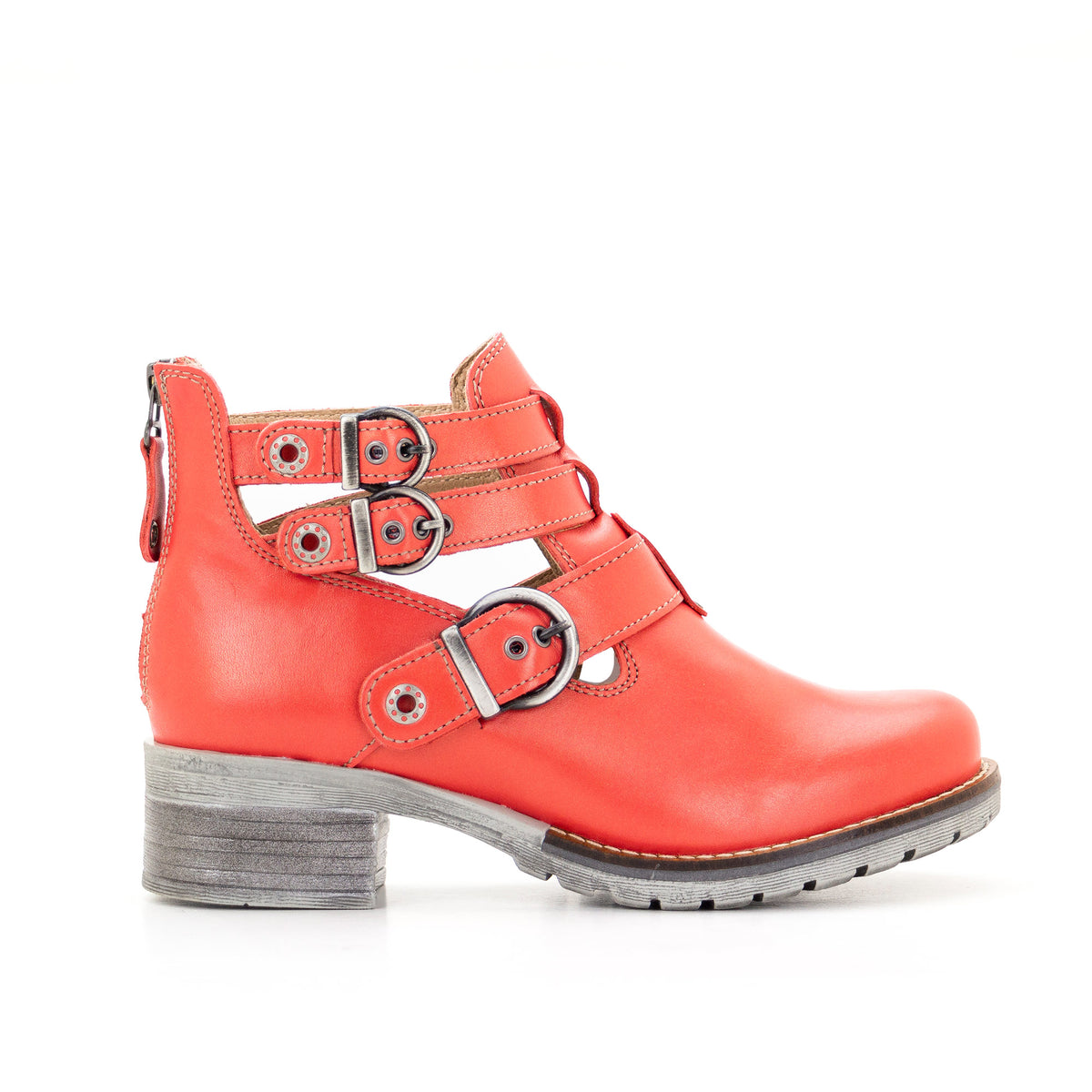 Kelsy Short Summer Pearl Leather Boot