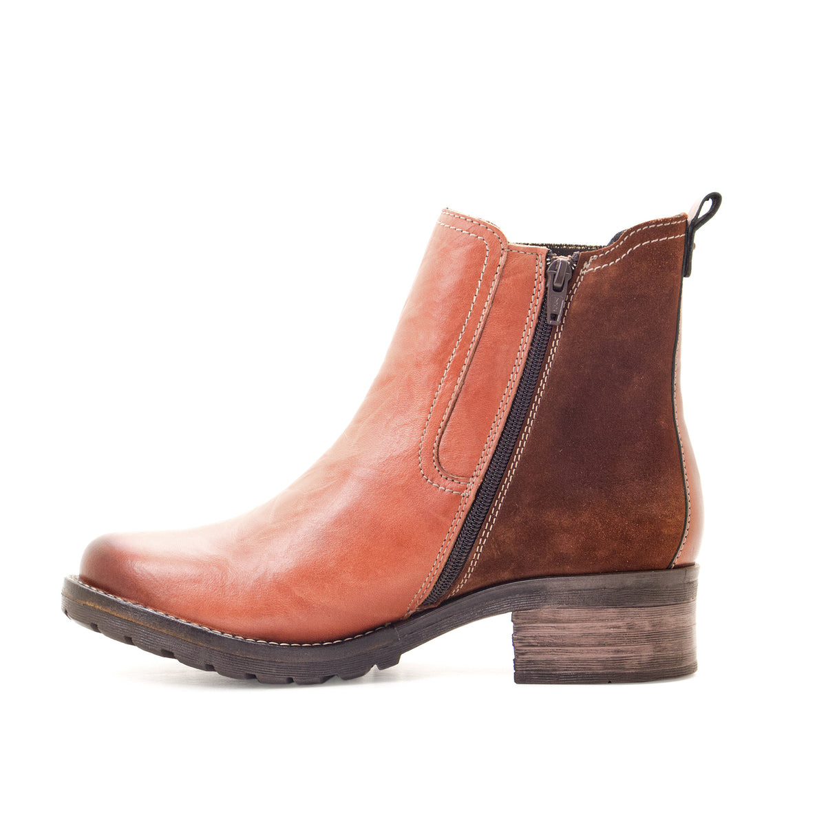 Kourtney Scrunched Leather Chelsea Boot